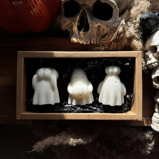 Set van drie handgemaakte Halloween spookkaarsen in een geschenkdoos