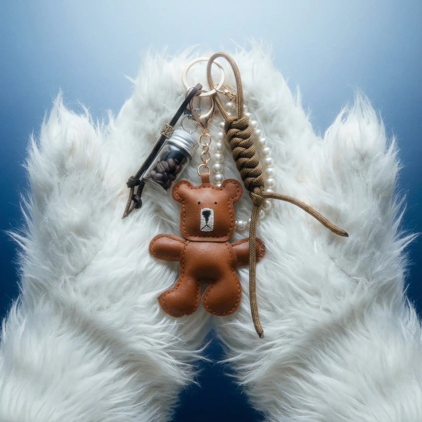 Keychain Modern Brown Bear