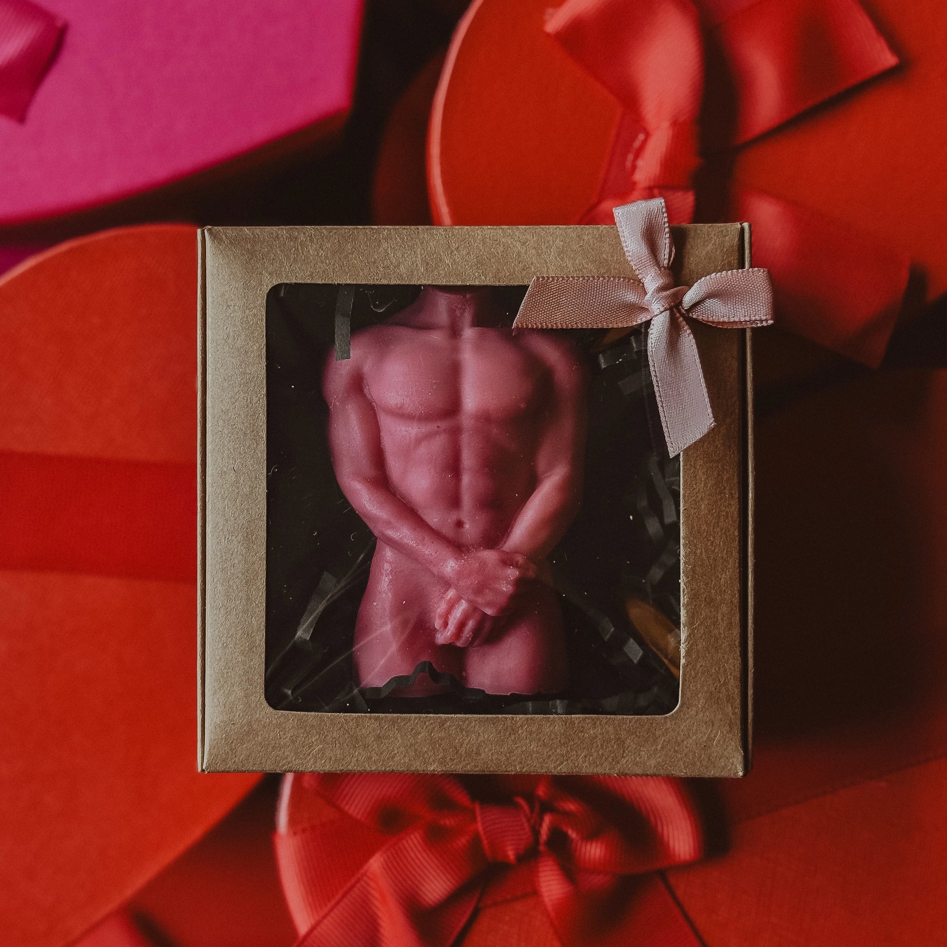 Handmade Male Body Candle as a bold Valentine’s Day gift, packaged in a gift box – romantic and playful candle décor by Hot Mess Candle Netherlands